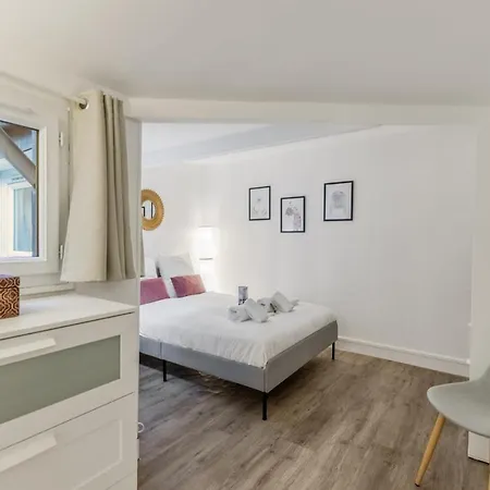 Cosy Flat In The Centre Of Old - Welkeys Ruão
